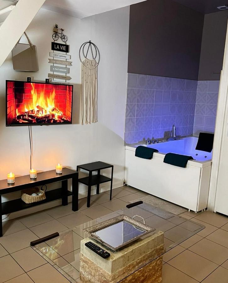Spa Appartement Ermont Esterno foto